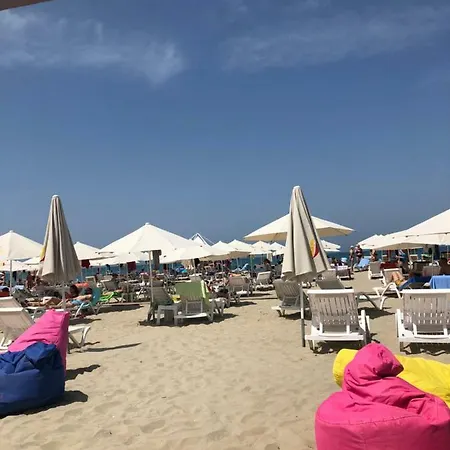 Guest house Don Robert Durres